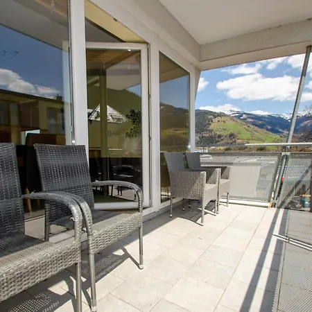 Penthouse In The Heart Of Zell Am Apartament Zell am See